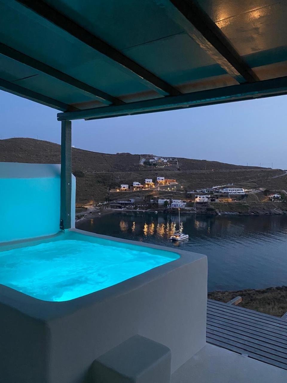 Vista Mare Suites Kíthnos Buitenkant foto
